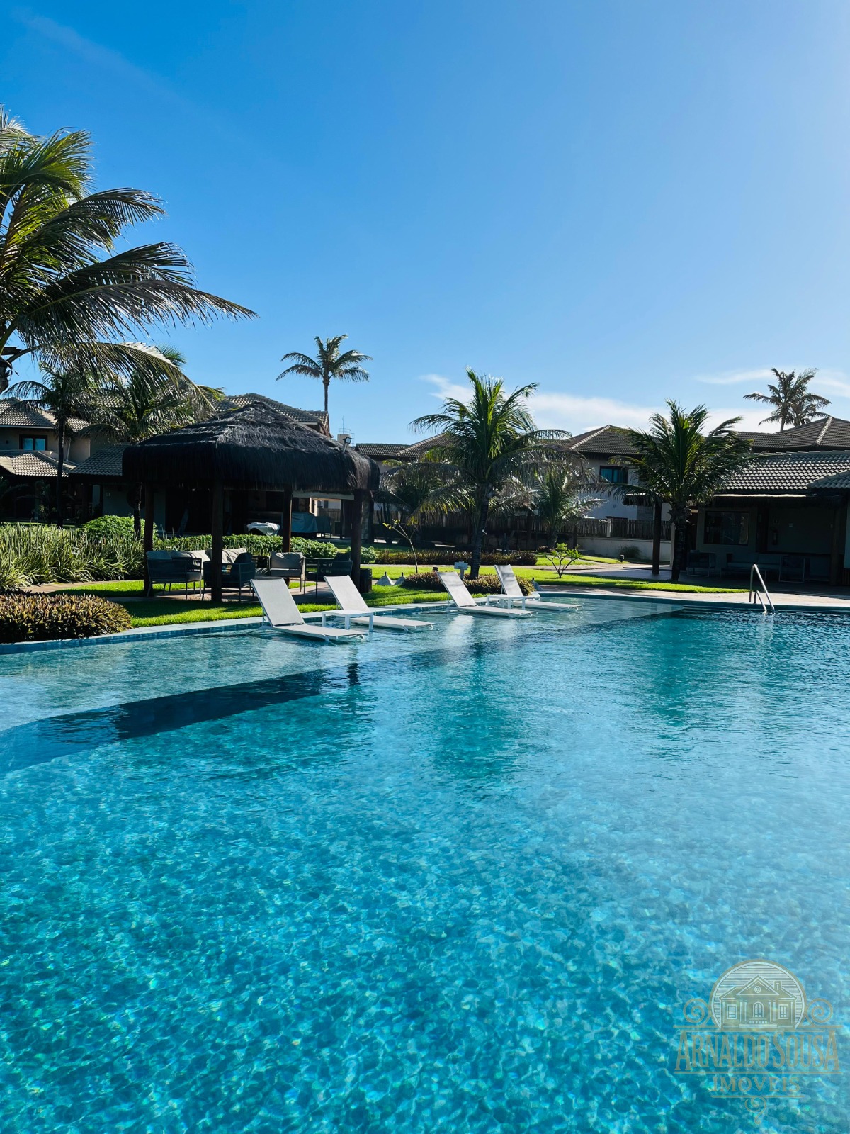 Duplex de alto luxo em flecheiras - condomínio pier 18