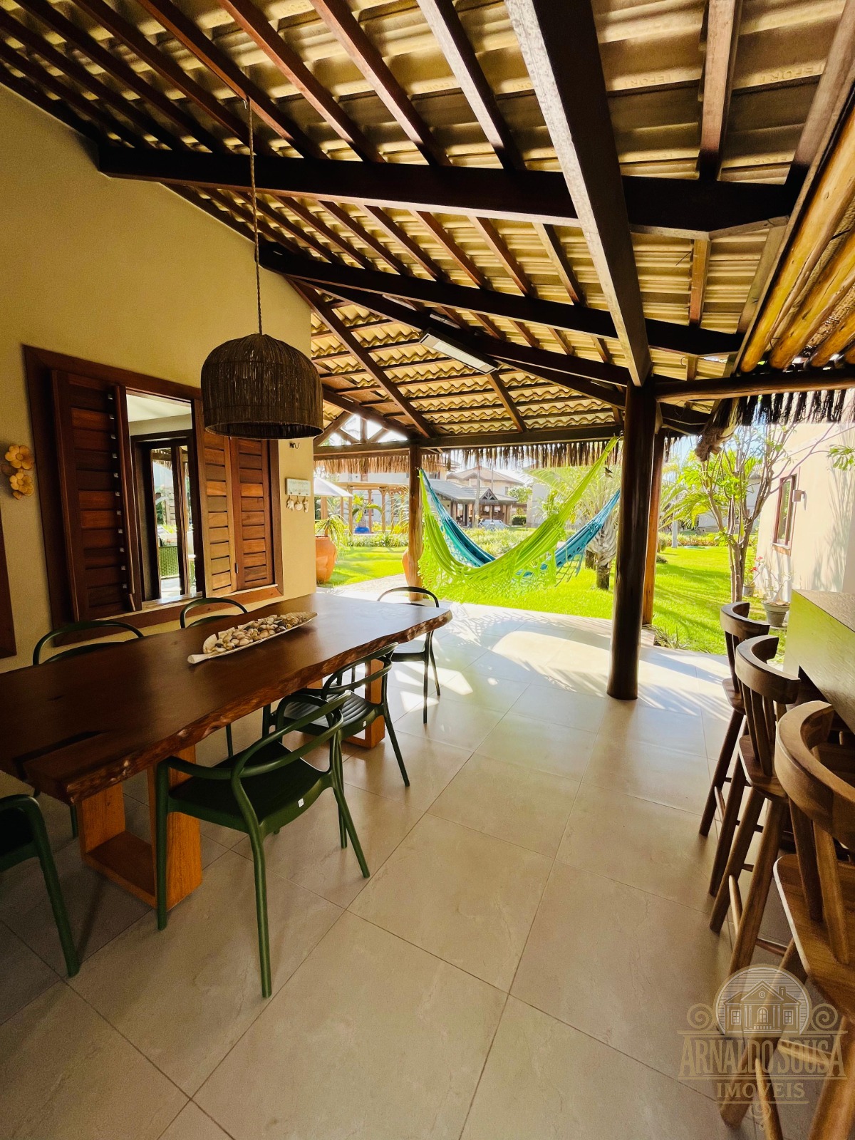 Duplex de alto luxo em flecheiras - condomínio pier 18