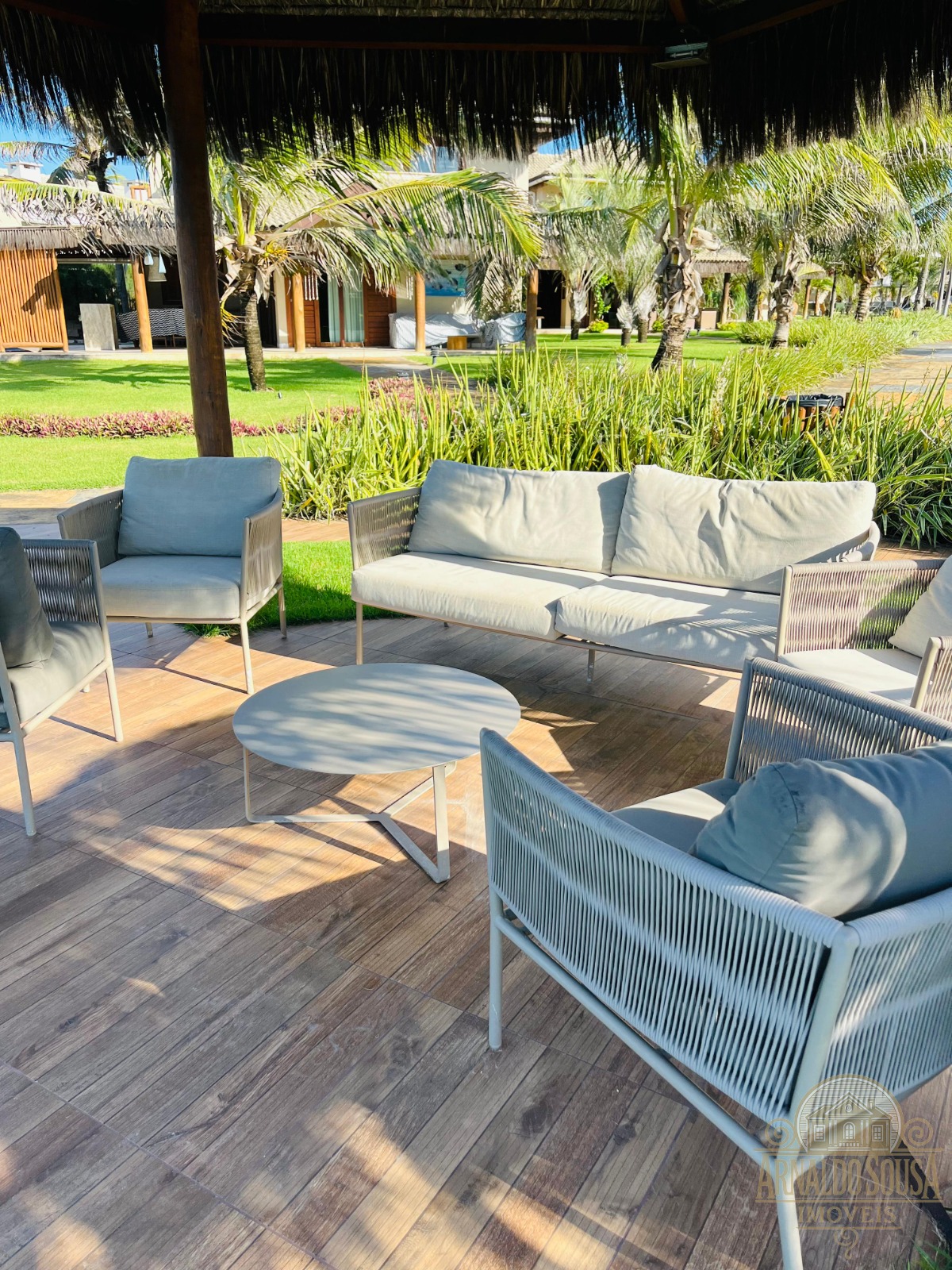 Duplex de alto luxo em flecheiras - condomínio pier 18