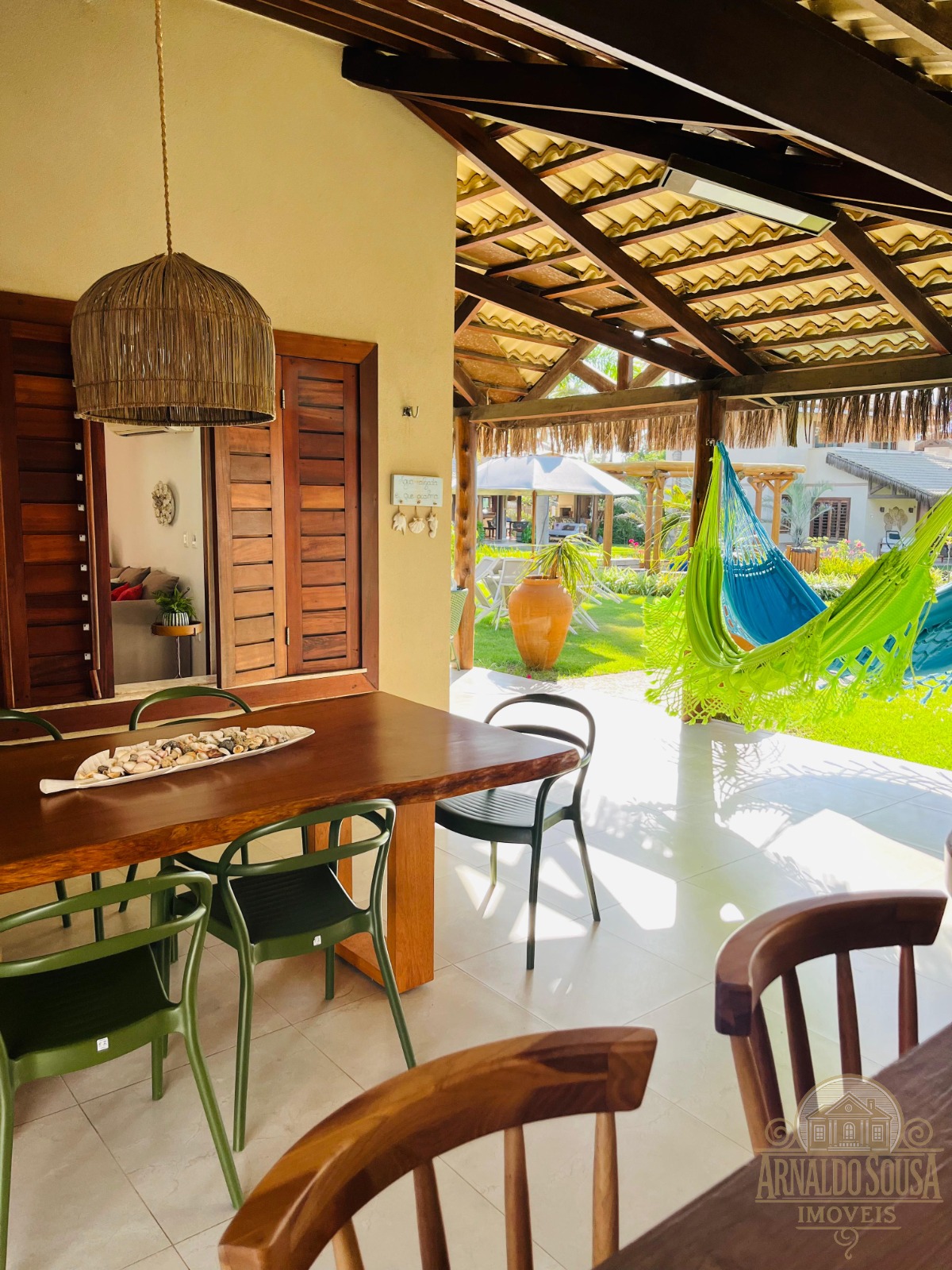 Duplex de alto luxo em flecheiras - condomínio pier 18