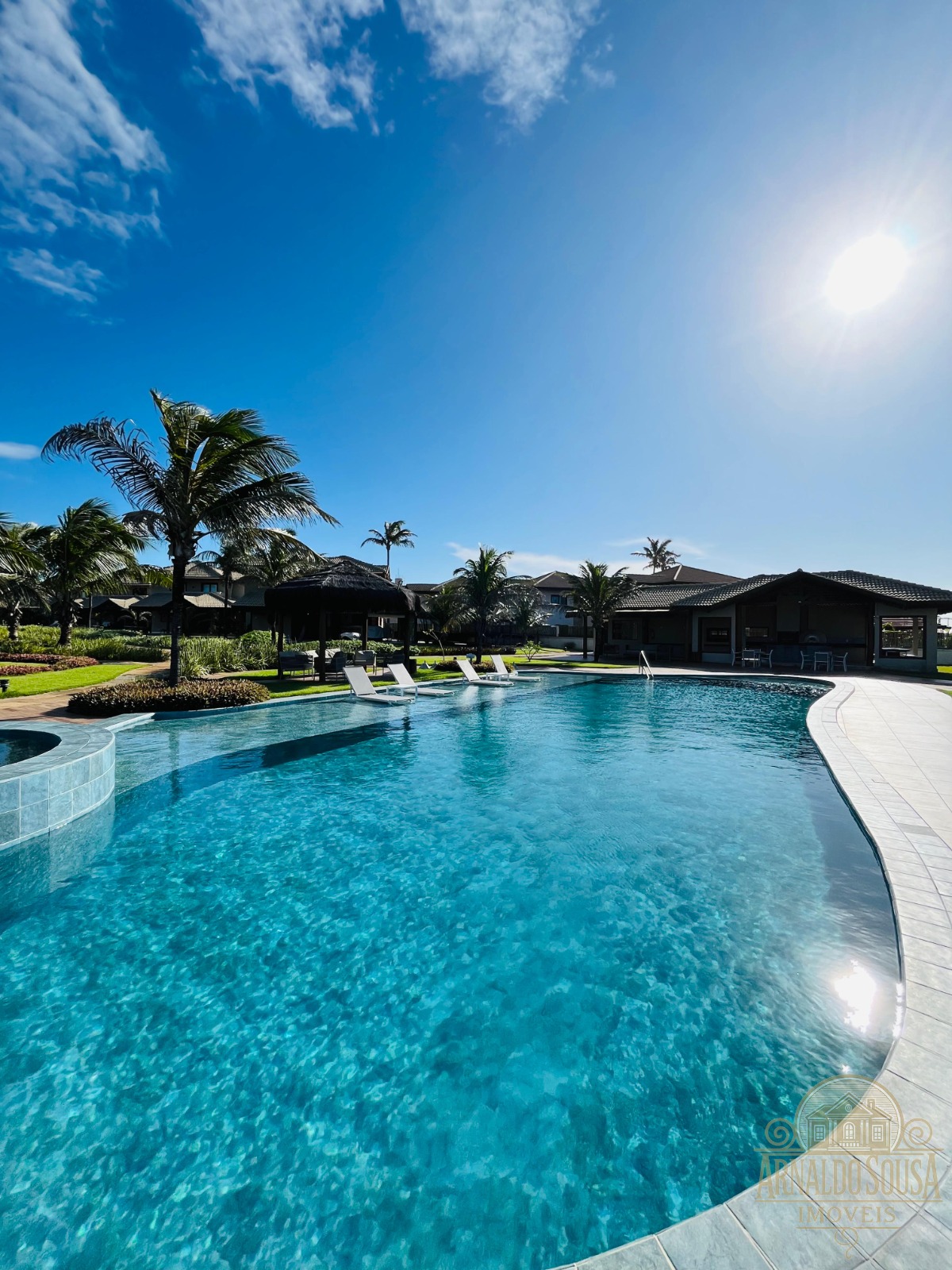 Duplex de alto luxo em flecheiras - condomínio pier 18