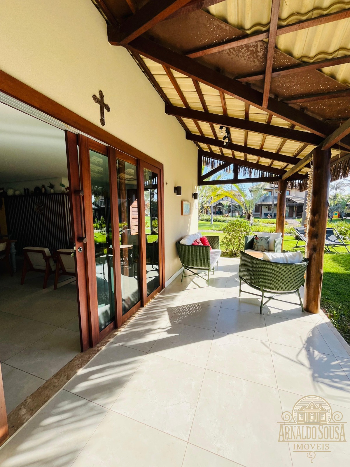 Duplex de alto luxo em flecheiras - condomínio pier 18